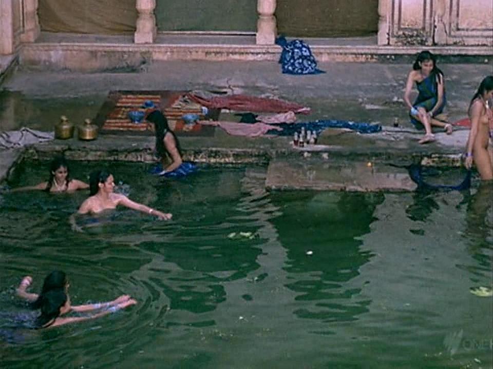 image 0 image 0